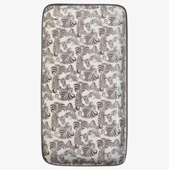 Tallrik/Fat Arés Mocca från Chic Antique med intrikat mönster