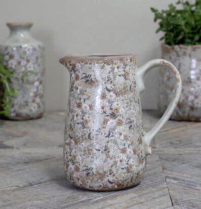 Kanna Evry Verte från Chic Antique med blommönster och antik finish