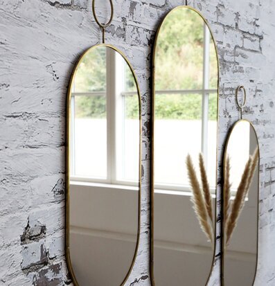 Spegel Antik Mässing Stor från Chic Antique på tegelvägg