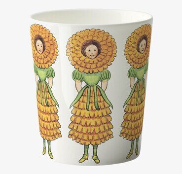 Porslinsmugg Elsa Beskow - Fru Marigold från Design House Stockholm