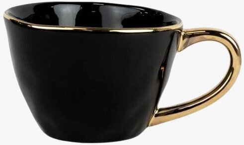 Billie Kopp Svart från Olsson & Jensen med gulddetaljer