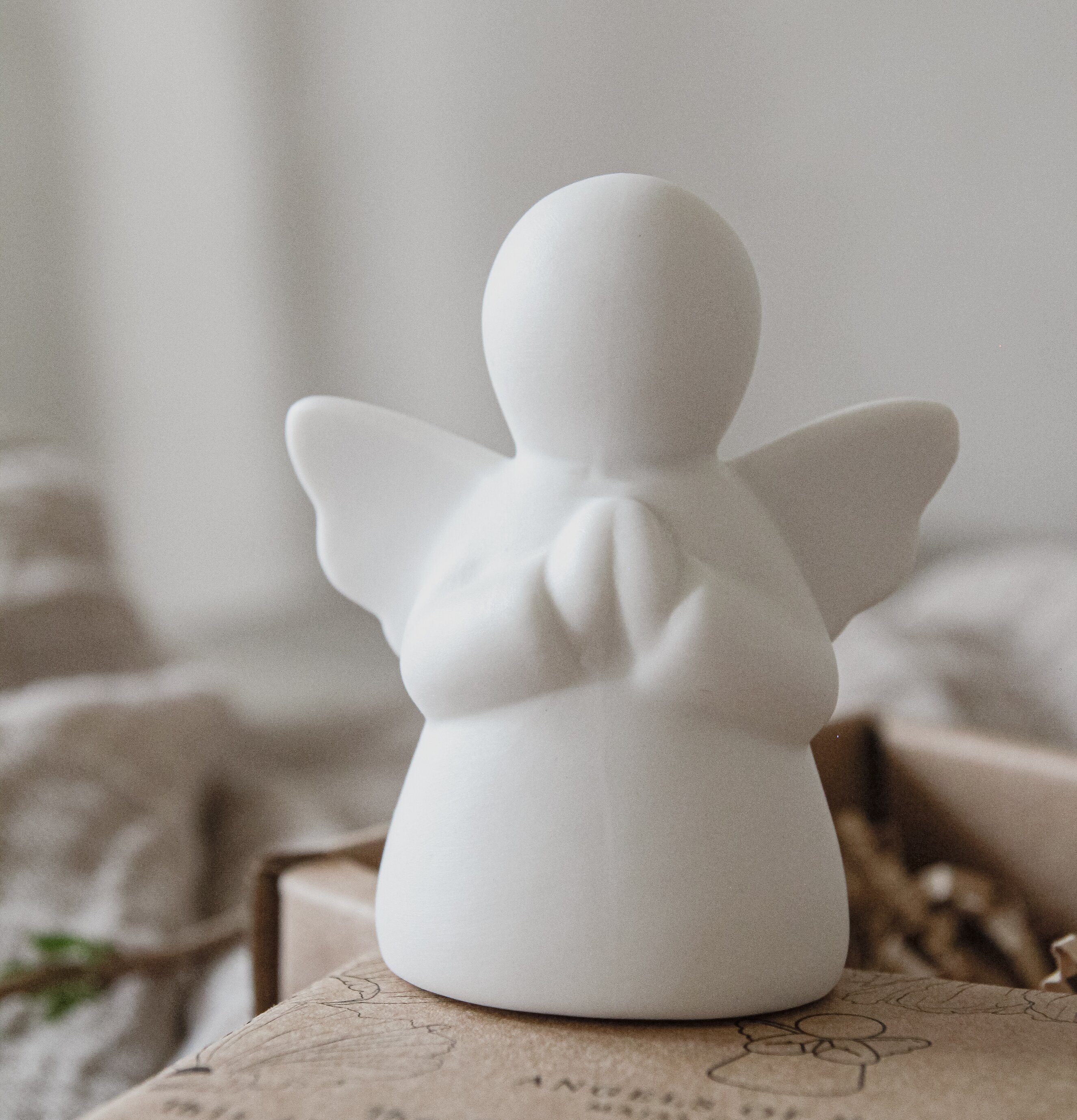 Sinnesro Ängel Inkl Gåvobox från Majas Cottage, vit figur