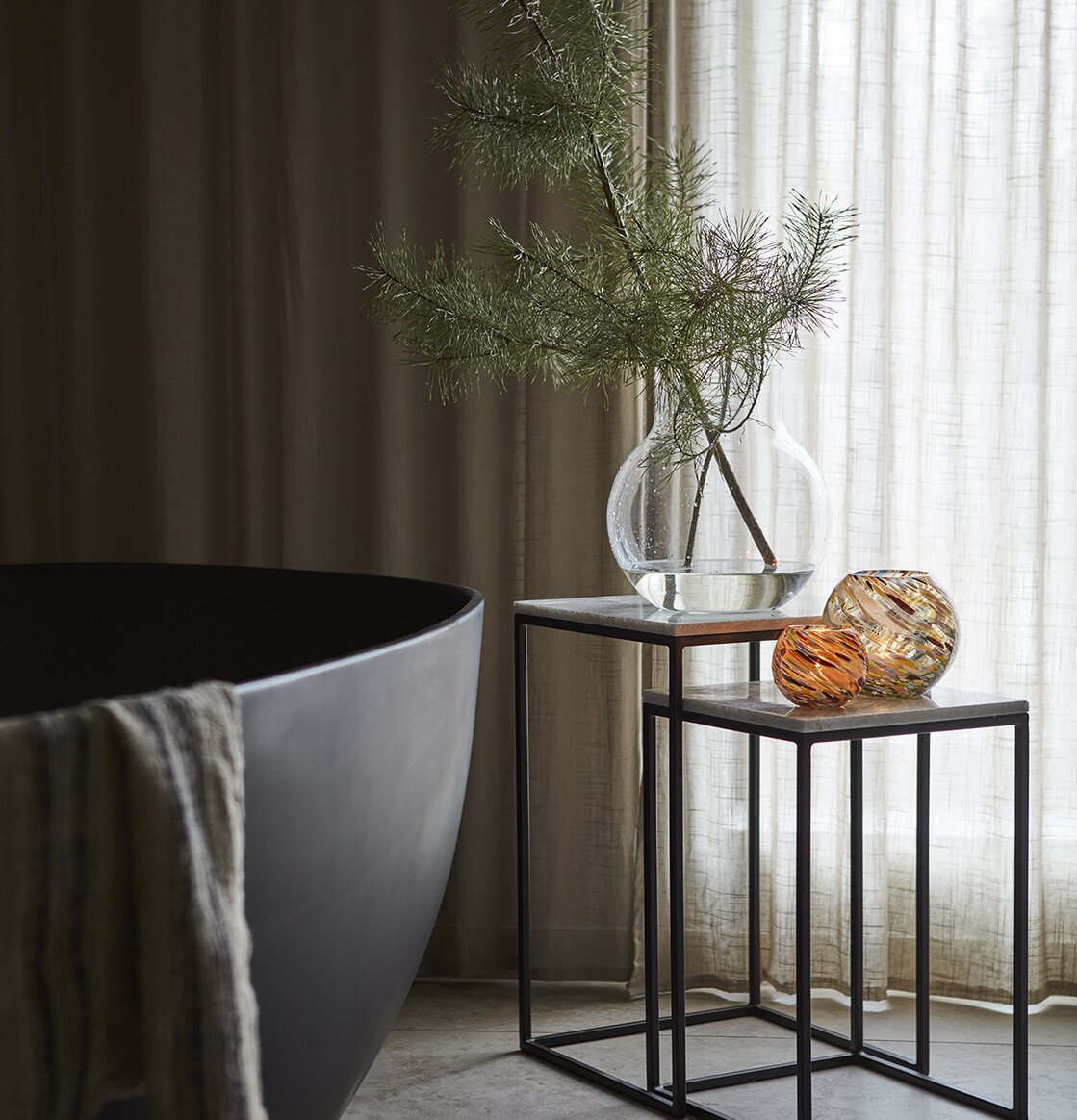 Bild av harmonisk badrumsscen med stilren estetik