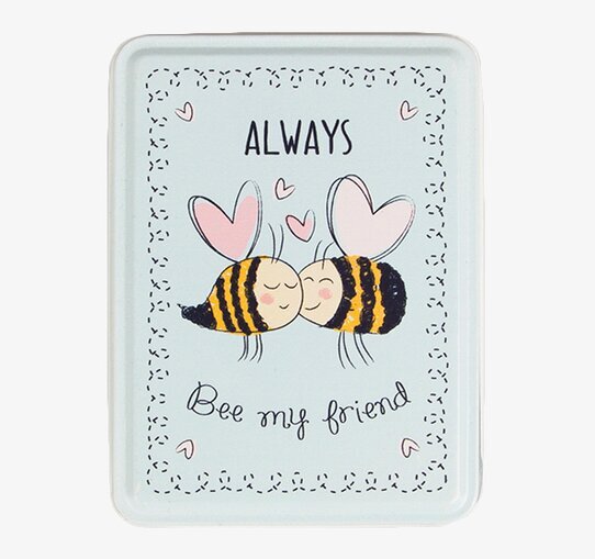 Bild av charmig plåtburk med lekfull design och budskap