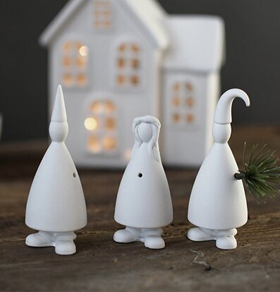 Luciatåg Set/3 från Storefactory med vit keramikhuslykta