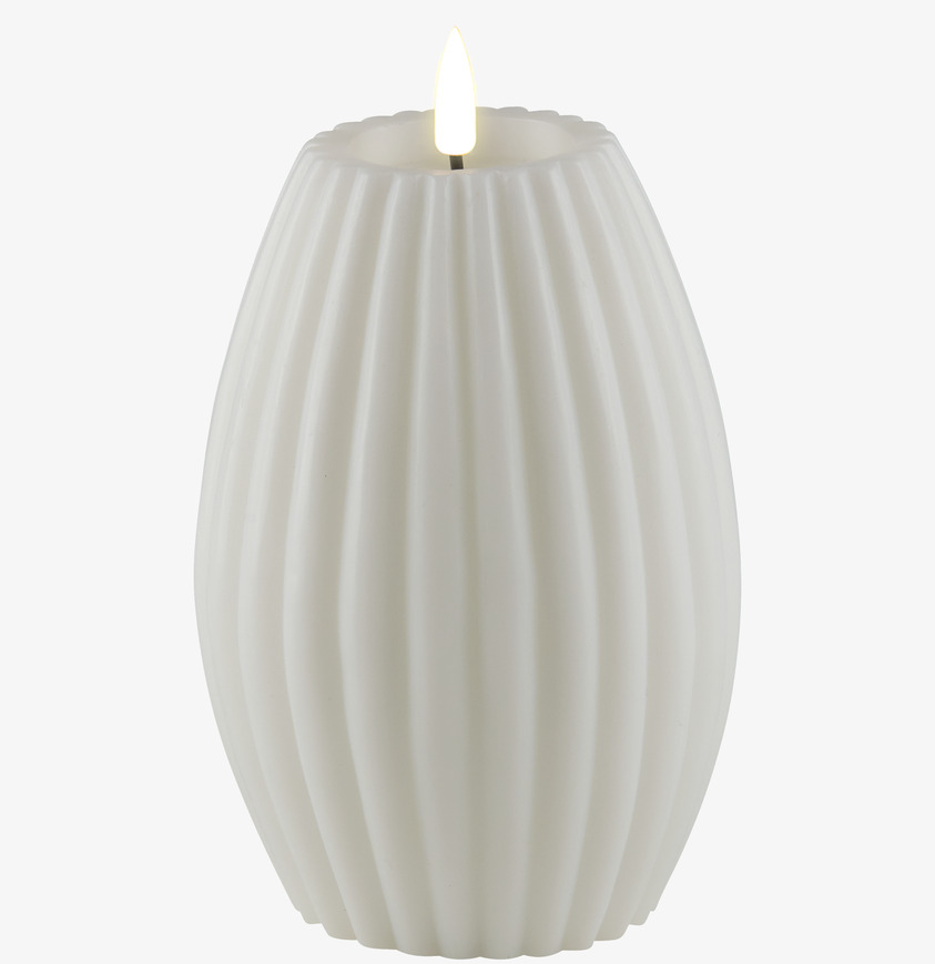Stripe Candle Vit 15cm från Deluxe Homeart med randig struktur