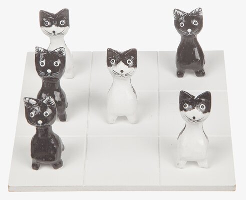 Tre I rad - Trä Katt från Different Design på spelbräde