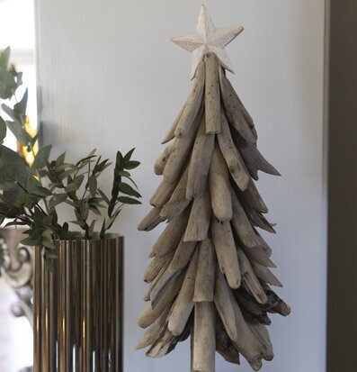 Gran Drived Stjärna från Different Design i rustik drivved