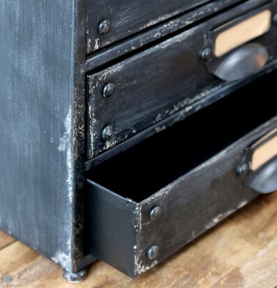 Skrivbordsbyrå Factory från Chic Antique i industriell stil