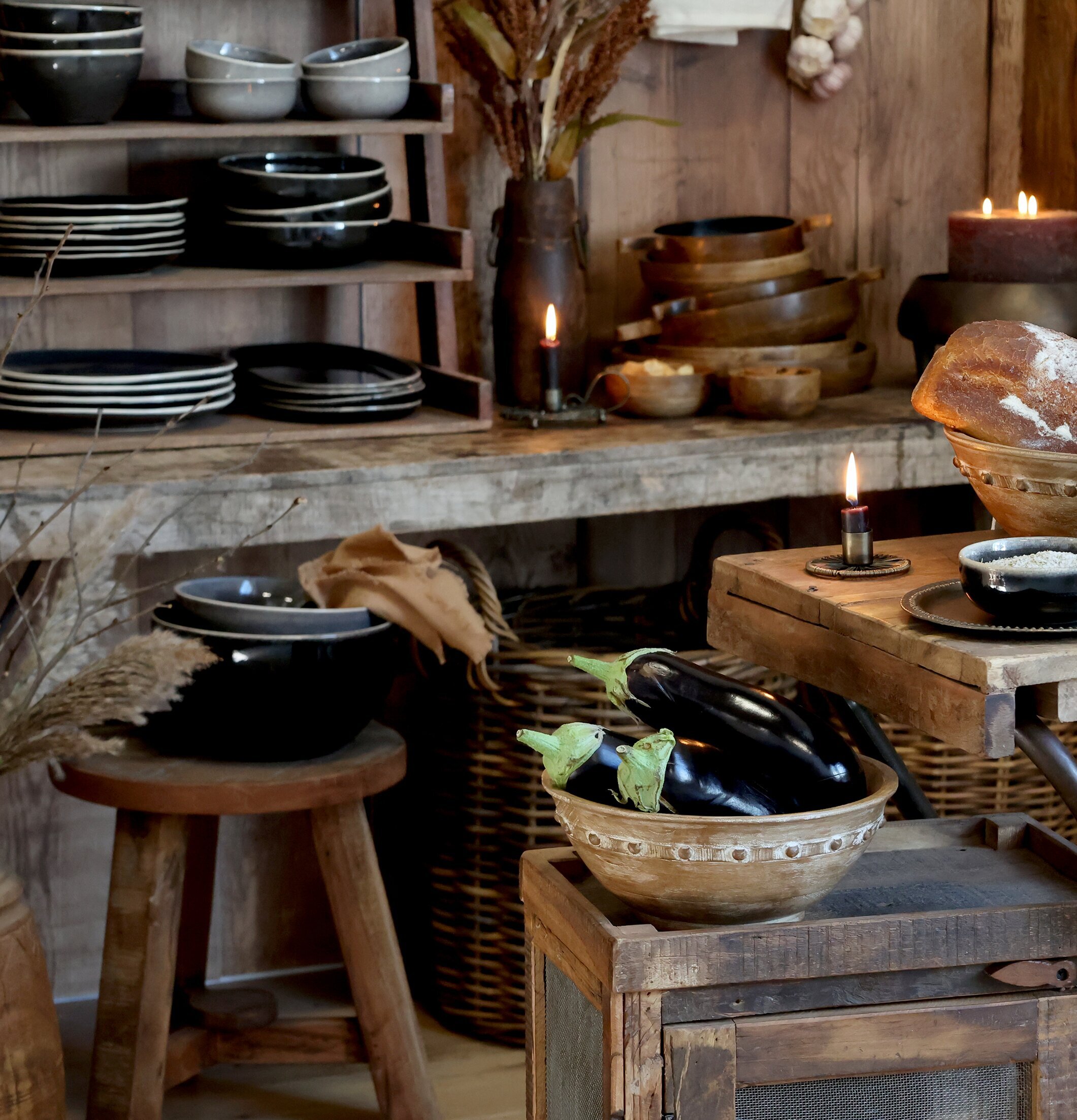 Skål Tours Mangoträ från Chic Antique på lantligt träbord