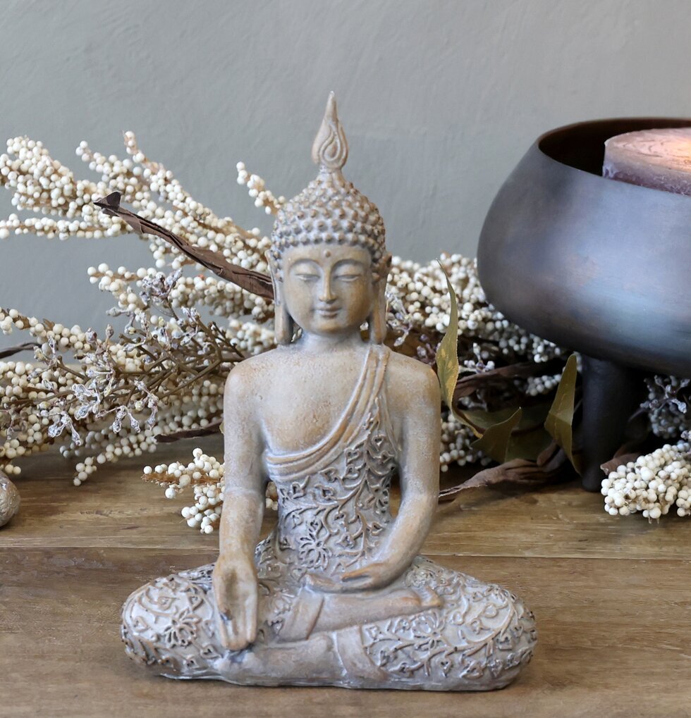 Harmony Buddha 18x13cm från Chic Antique på rustikt träbord