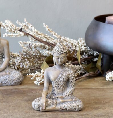 Harmony Buddha 13,5x9,5cm från Chic Antique i meditativ pose