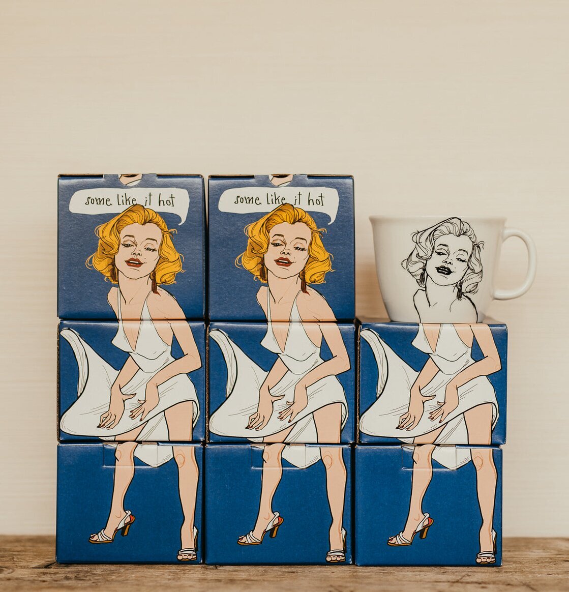 Porslinsmugg Marilyn - Some Like It Hot från PolonaPolona