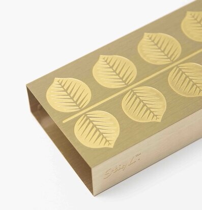 Tändsticksfodral Berså Stig L från Pluto Produkter i metall