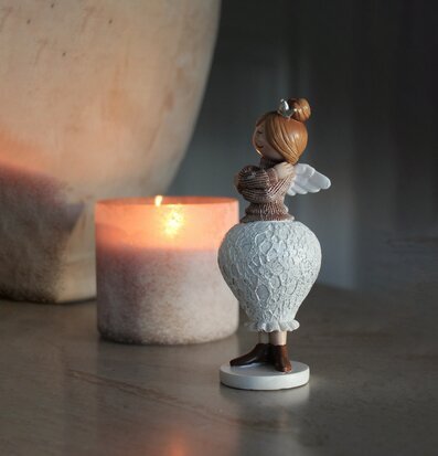 Kramande Ängel - Majas Cottage från Majas Cottage med ljus