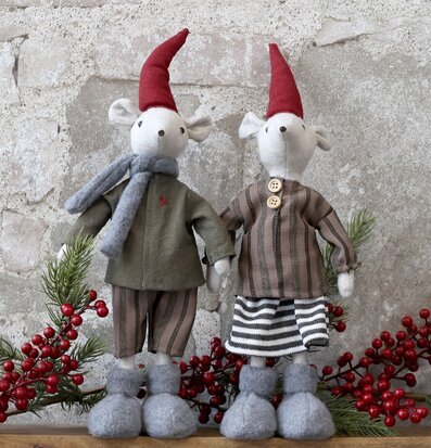 Asger & Agnes Stående Julmus 38cm från Chic Antique