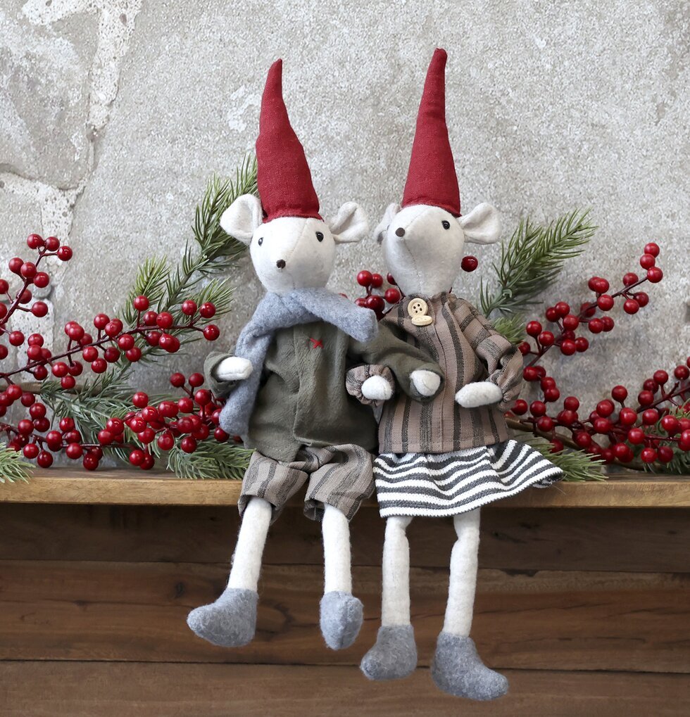 Asger & Agnes Sittande Julmus 38cm från Chic Antique