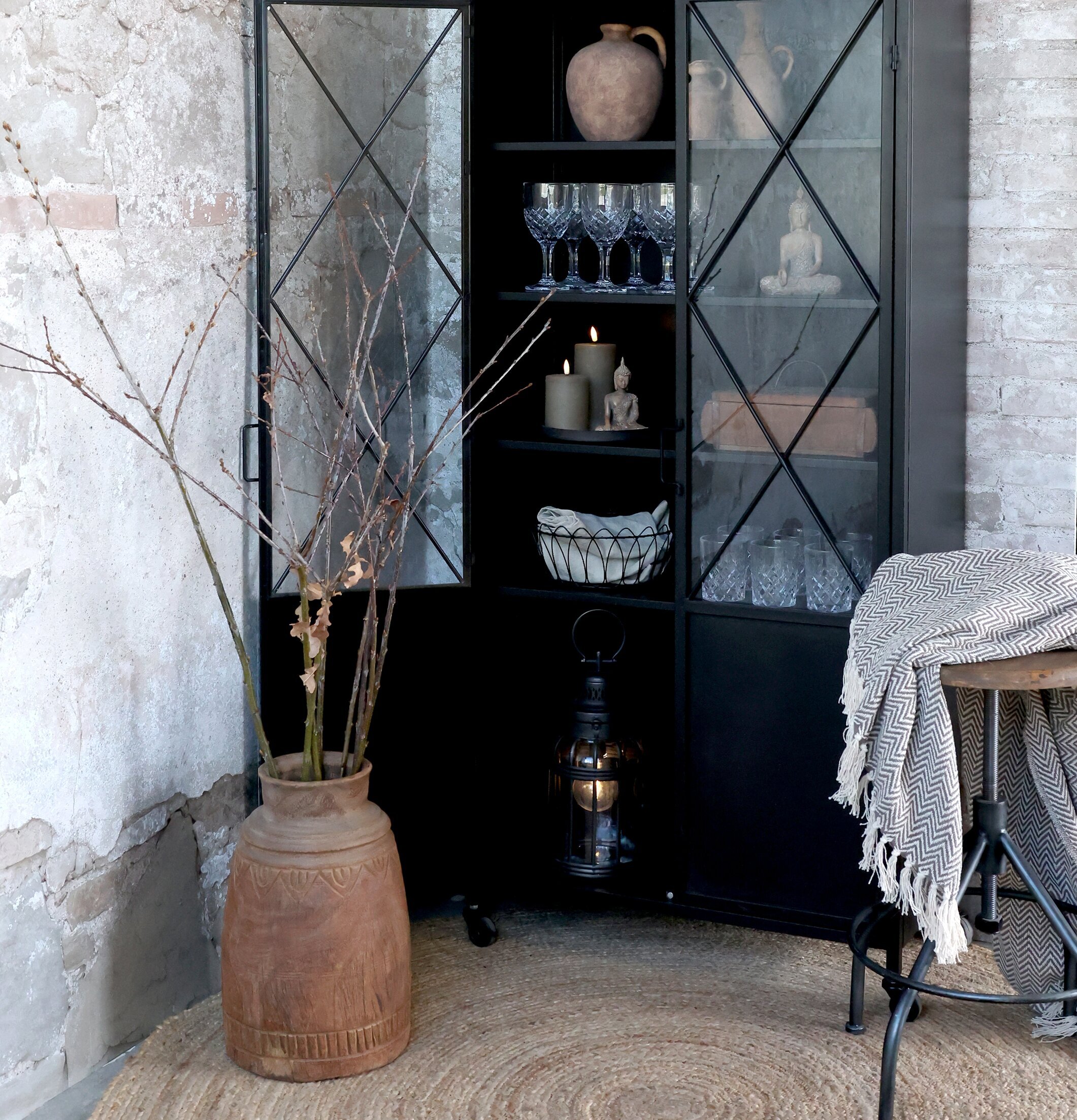 Grimaud Vas Deko 42cm från Chic Antique i rustik miljö