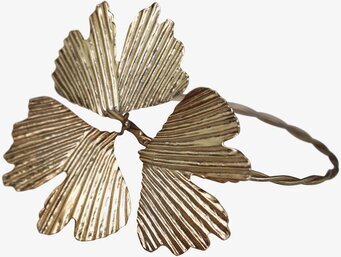 Servettring Blad Mässing från Chic Antique på vit bakgrund