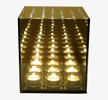 Endless 9 Light Cube Smokey från Endless Light i mörkt glas