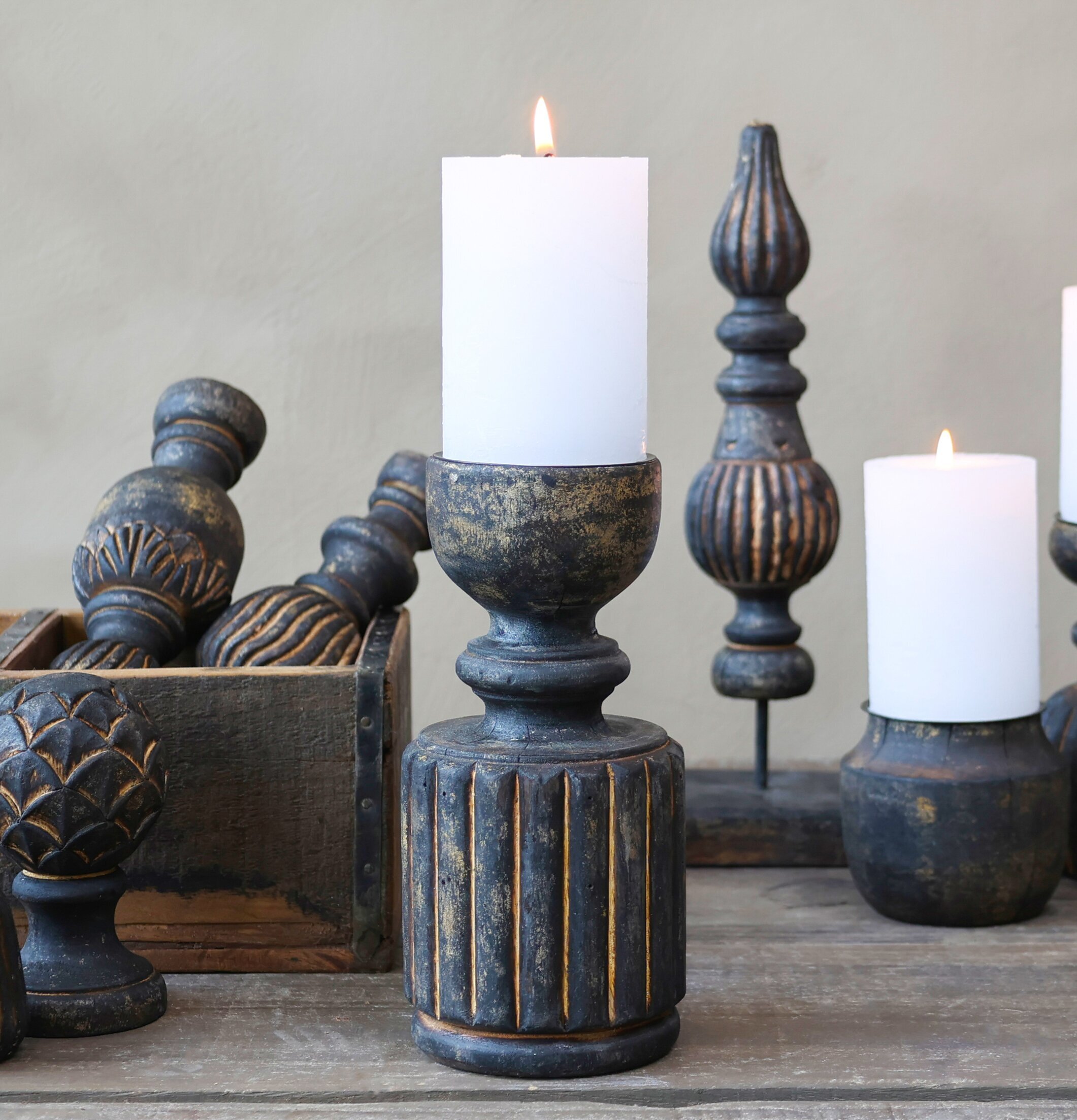 Ljusstake Rand Antikbrun från Chic Antique i rustik miljö