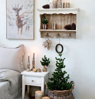 Krans Bjällra Antik Mässing från Chic Antique på väggkrokar