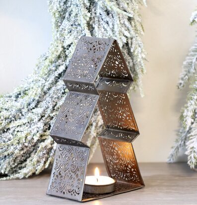 Ljushållare Gran Antik Mässing från Chic Antique på bord