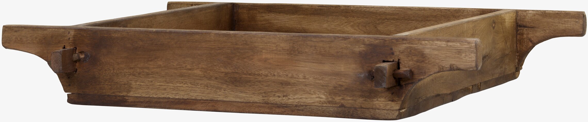 Träfat Grimaud från Chic Antique i rustik och naturlig stil