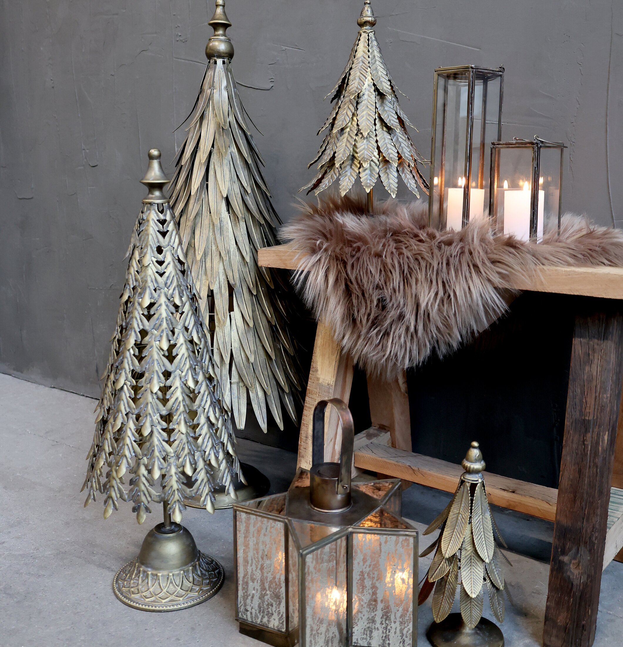 Julgran Antik Mässing från Chic Antique med stjärnlykta