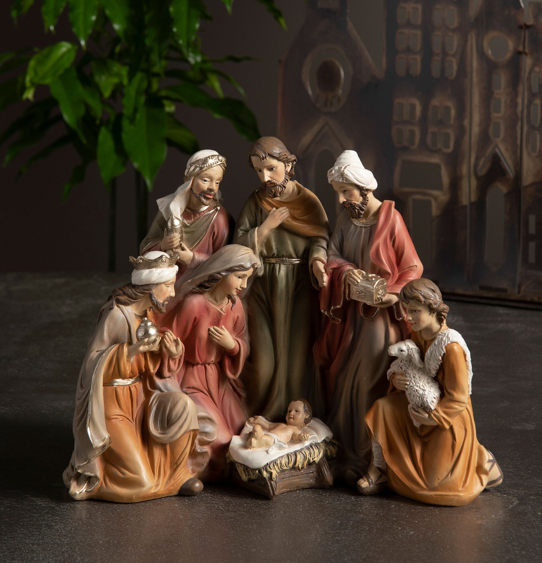 Julkrubba Poly från A Lot Decoration med sju figurer