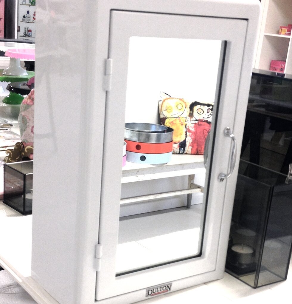 Medicin-/badrumsskåp Vit från Dulton med glasdörr