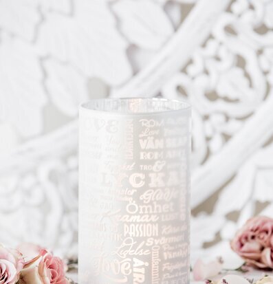 Love Vit Hög - Majas Cottage, frostat glas, positiva ord