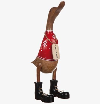 Anka Nisse Bambu från Different Design i röd tröja och stövlar