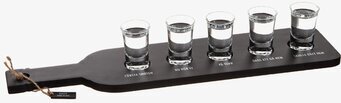 Träbricka Shots Inkl Glas från Different Design på vit yta