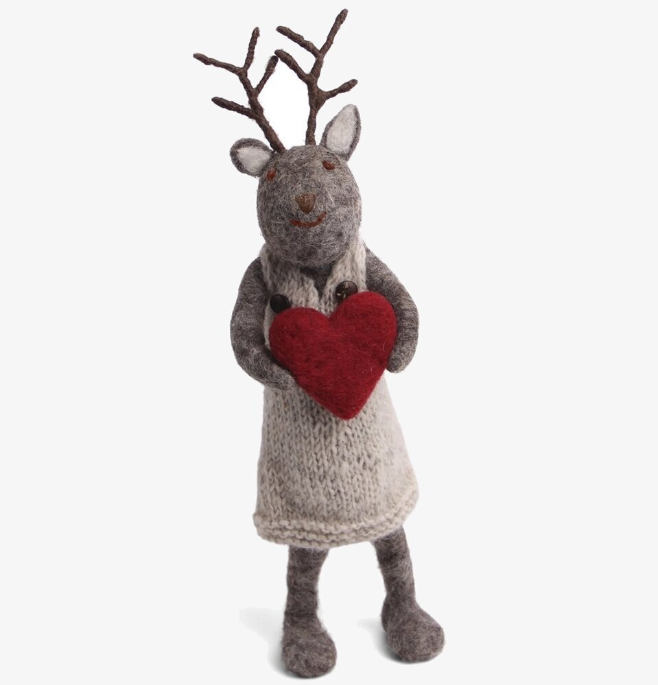 Gry & Sif - Hjort Med Hjärta 27cm från Gry & Sif i ull