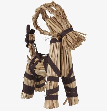 Julbock Brunt Band Liten från IB Laursen mot ljus bakgrund