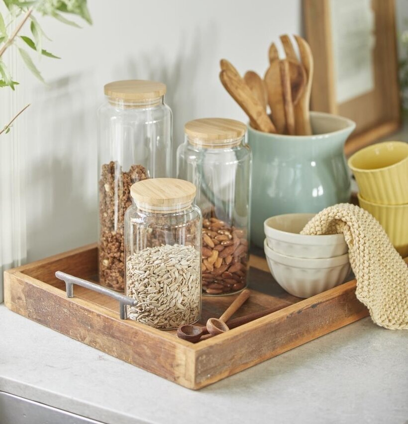 Glasburk Bambu Stor från IB Laursen på träbricka i köket