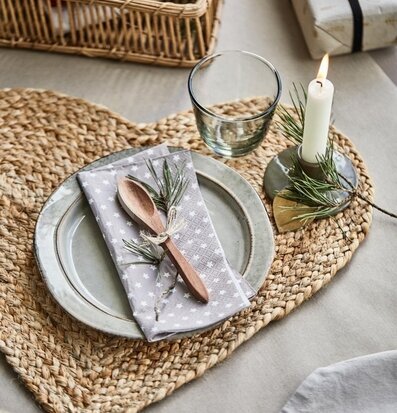 Bordstablett Jute från IB Laursen med rustik dukning