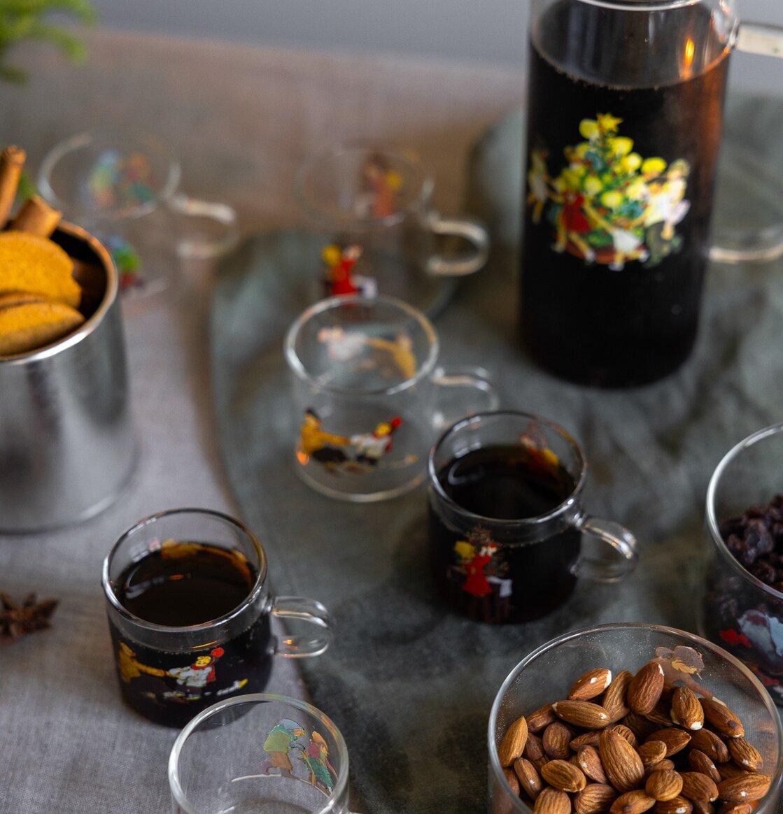 Glöggset - Barnen I Bullerbyn från Storefactory på julbord