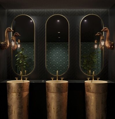 Vägglampa Struts Baby Franz Josef från Werner Voss i badrum