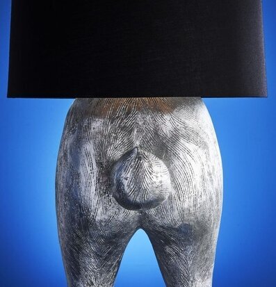 Golvlampa Hiding Rabbit Silver/Svart från Werner Voss