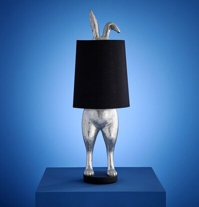 Bordslampa Hiding Bunny Silver/Svart från Werner Voss