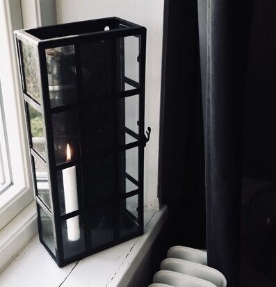 Väggljusstake Viola Antiksvart från I AM Interior