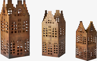 Bild av charmiga ljushållare i rost och mässing