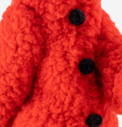 Bordslampa Tammy från Skitso med röd fluffig textur