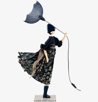 Bordslampa Nezer från Skitso med konstnärlig design