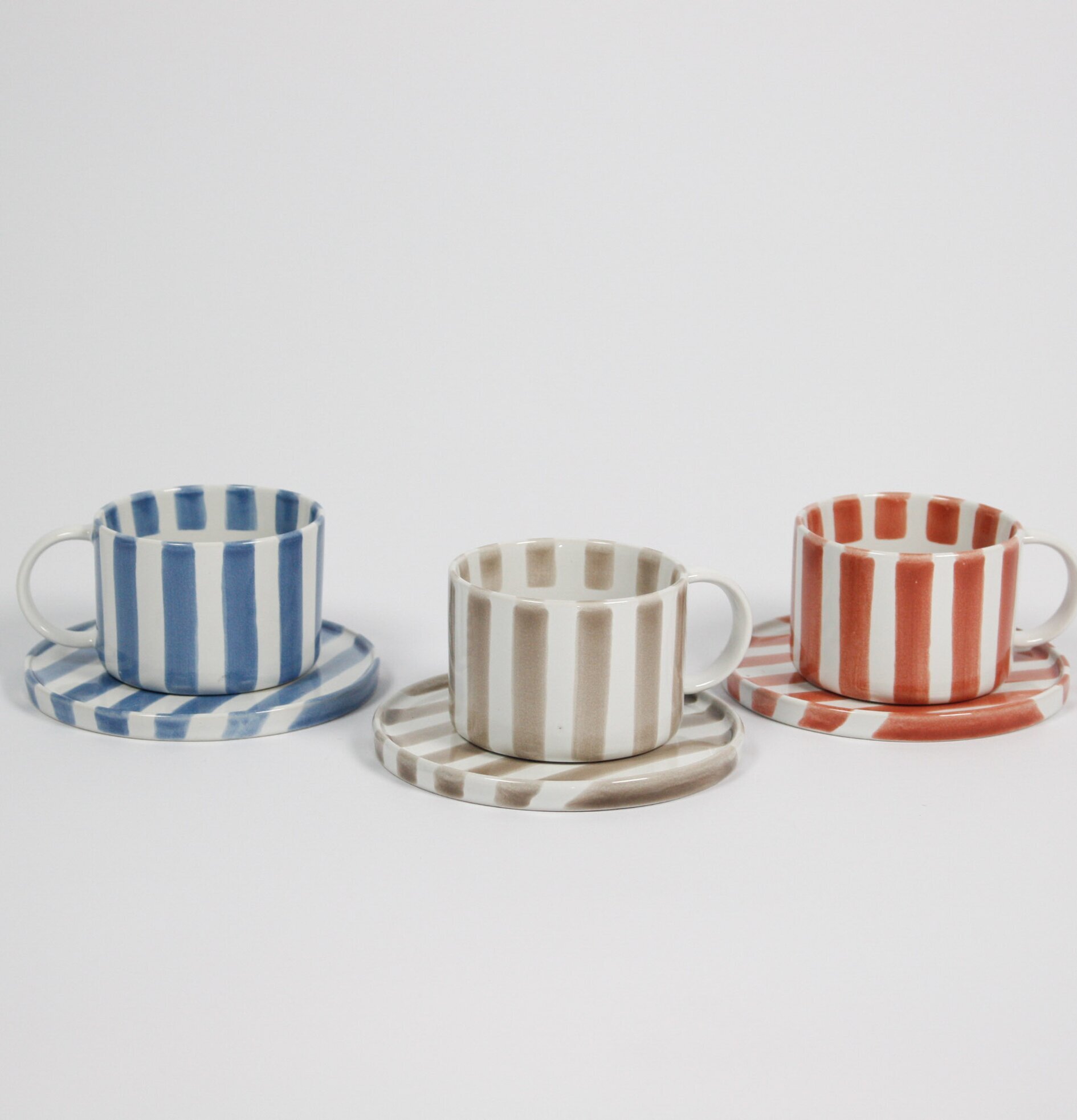 Monica Kopp Med Fat Rost från Olsson & Jensen i tre färger