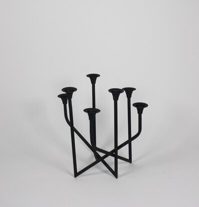 Ljusstake Edgar Smide Liten från Olsson & Jensen, svart smide