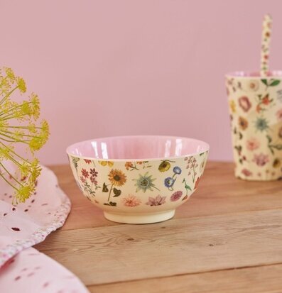 Skål Floras Dream Print från Rice med blommönster och rosa insida
