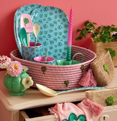 Bild av färgglad inredning med tur och lycka som tema